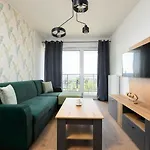 Apartment Towarowa - Air Con & Parking - By Rentujemy