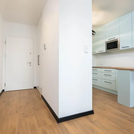 Апартаменты Towarowa - Air Con & Parking - By Rentujemy