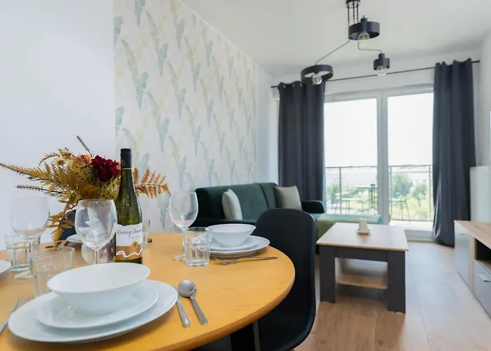 Apartment Towarowa - Air Con & Parking - By Rentujemy Posen