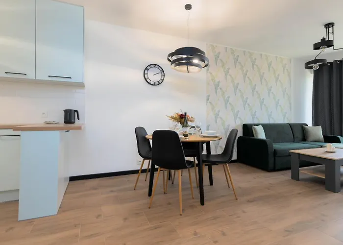 Apartment Towarowa - Air Con & Parking - By Rentujemy *